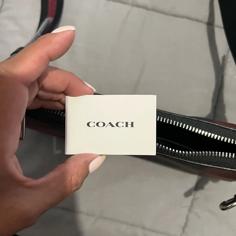 Coach Crossbody Bag - Picture 6 of 8